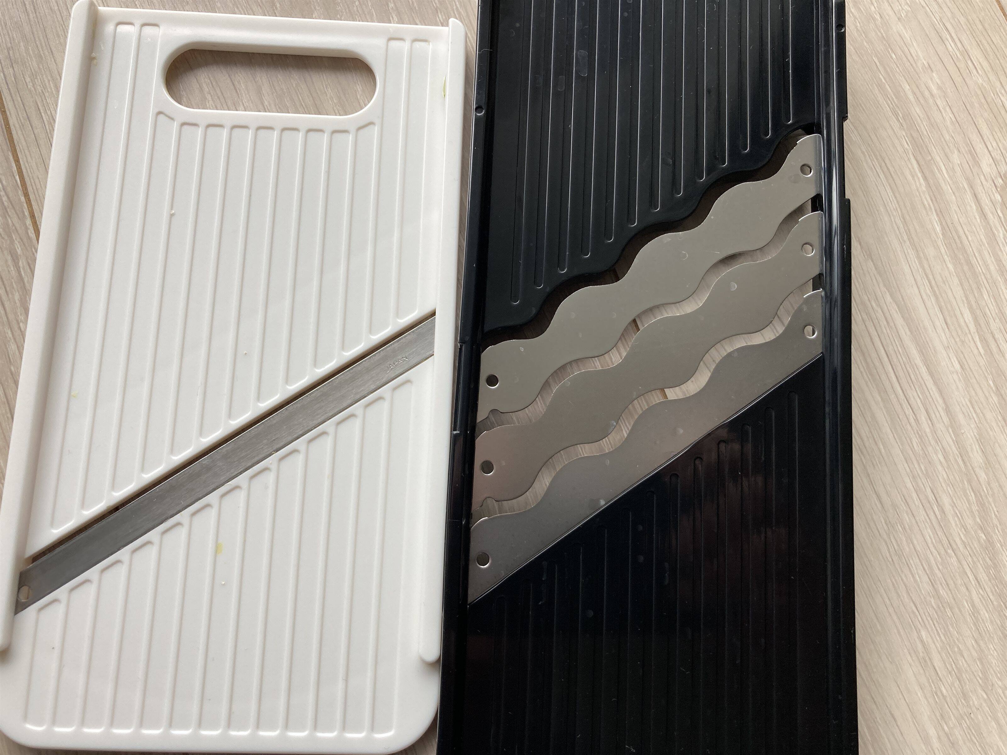 百均千切りスライサー